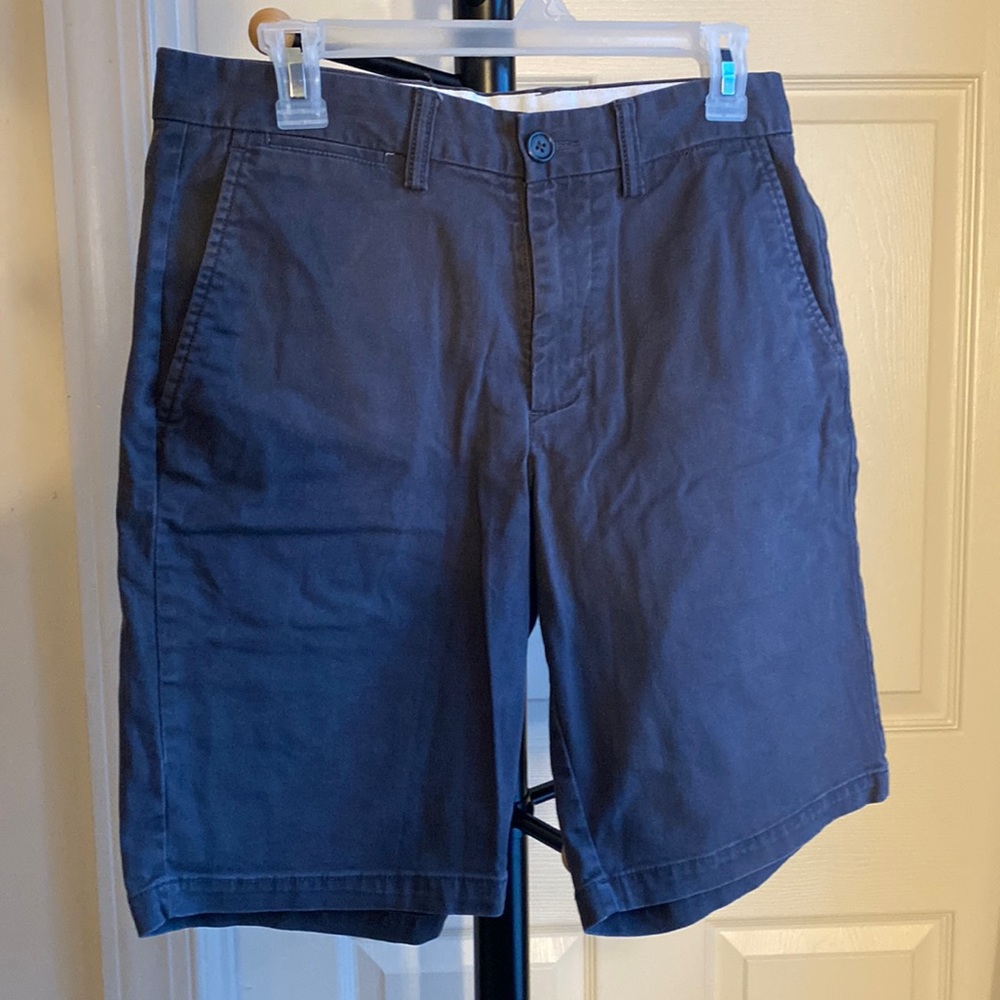 Old Navy Built-In Flex Khaki Shorts